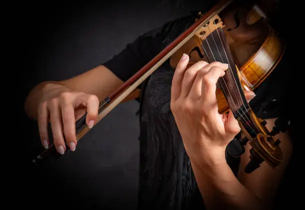 What do you dream about Violin?